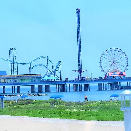 Casaazul-2605B-Pleasure Pier & Beach A Block Away- 3Bed 2Bath 7 Beds- 7 Minutes To Cruise Terminal Galveston Luaran gambar