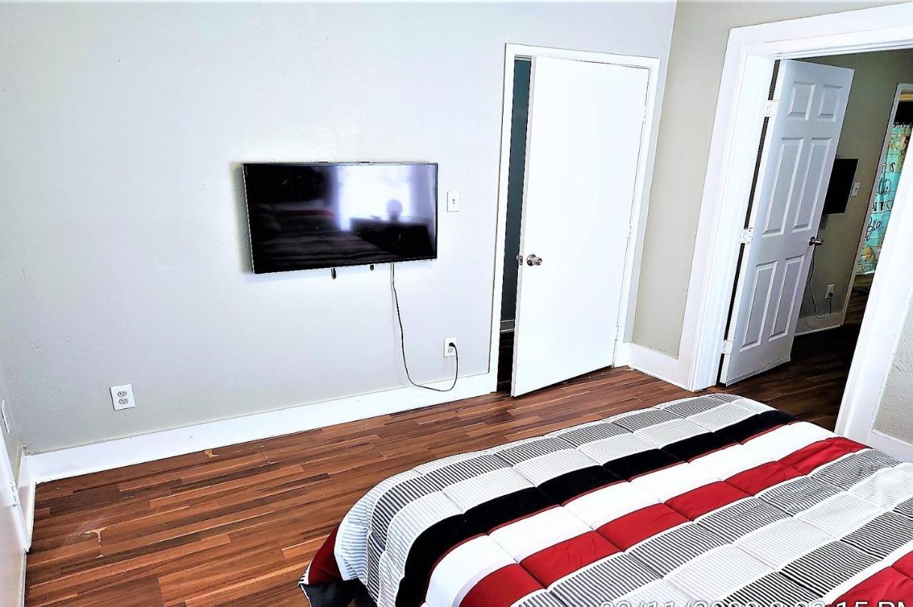 Casaazul-2605B-Pleasure Pier & Beach A Block Away- 3Bed 2Bath 7 Beds- 7 Minutes To Cruise Terminal Galveston Luaran gambar
